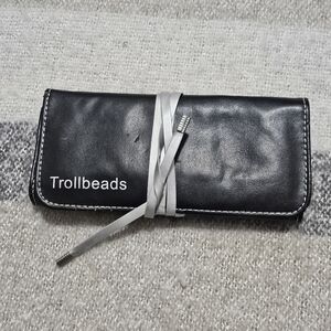 Trollbeads Black Leather Jewelry Case with Silver Tie